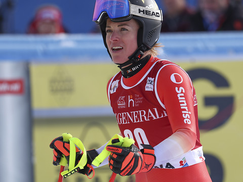 1re manche: Gut-Behrami 2e, à 0''13 de Shiffrin