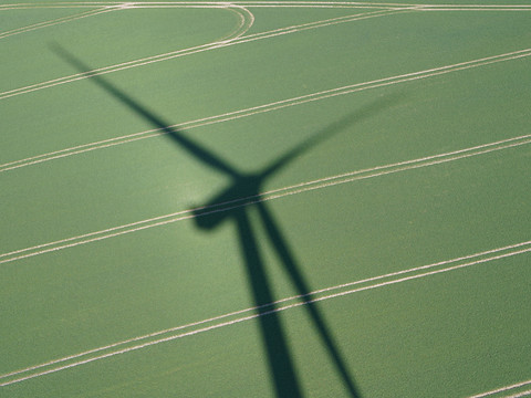 Offensive éolienne au Parlement