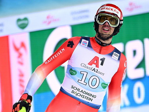 Slalom de Schladming: Zenhäusern seulement battu par Noël