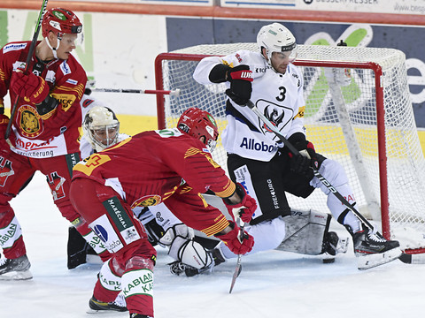 Fribourg indigne à Langnau, Genève perd un point