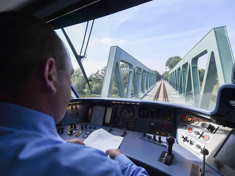 Alstom: revenus et commandes en hausse au 3e trimestre