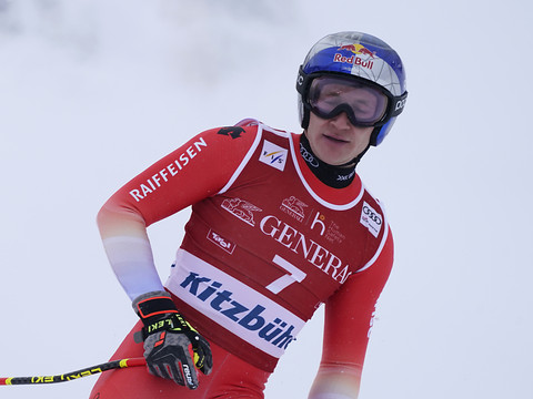 Odermatt renonce au géant de Schladming