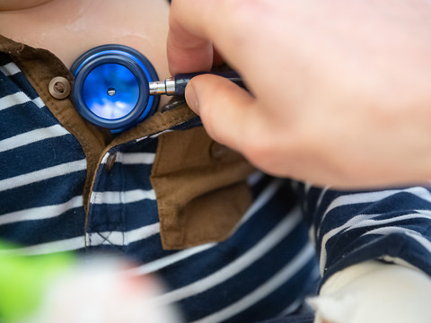 Gouvernement d'accord avec des exceptions en matière d'admission