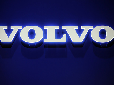 Volvo voit ses bénéfices s'éroder malgré des ventes en nette hausse