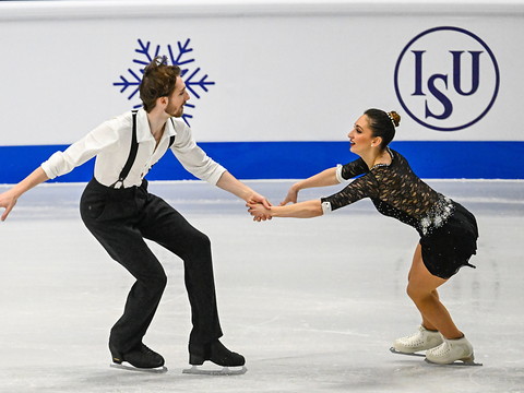 Couples: sans les Russes, l'Italie prend le pouvoir