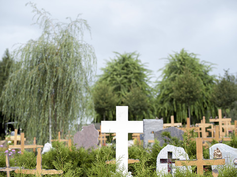 Certaines villes ont des taxes de cimetière trop hautes