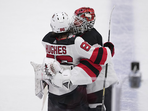Les Devils et les Kings gagnent, les Suisses muets