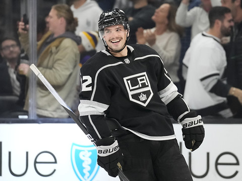 52 points en 52 matches pour Fiala