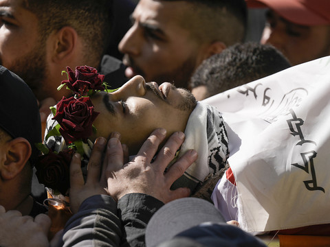 Israël punit les familles des assaillants palestiniens