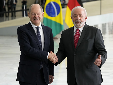 L'Allemagne promet 200 millions d'euros au Brésil