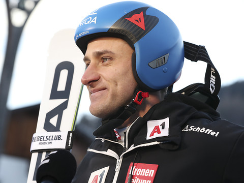 Matthias Mayer n'exclut pas un 