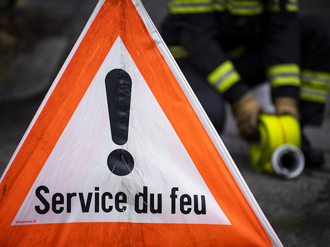 Alerte au Tessin, déchetterie fortement endommagée par un incendie