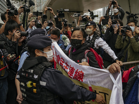 Ouverture du plus grand procès de militants pro-démocratie à Hong Kong