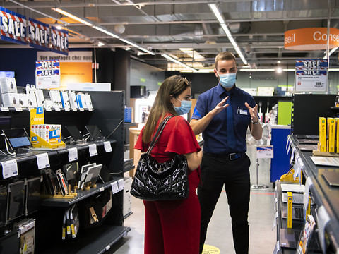 Migros réévalue son offre Melectronics