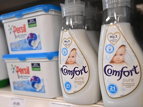 Unilever: bénéfice et ventes 2022 tirés par des hausses de prix