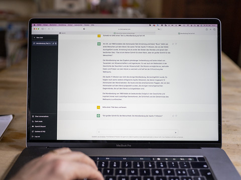 Le logiciel ChatGPT proche de réussir un examen de médecine