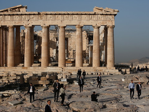Le parlement grec veut faciliter le prêt d'antiquités à l'étranger