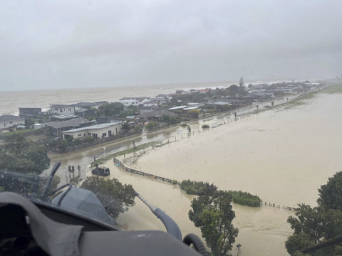 Armée déployée dans les zones dévastées par le cyclone