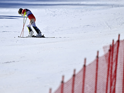 St-Germain surprend Shiffrin, Holdener loupe une chance en or