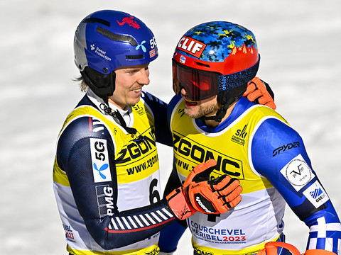 Les slalomeurs suisses battus, Kristoffersen titré