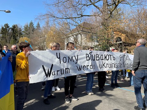 Rassemblement contre la guerre en Ukraine à Berne