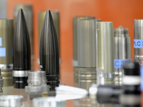Réexportation de munitions: oui du Conseil suisse pour la paix