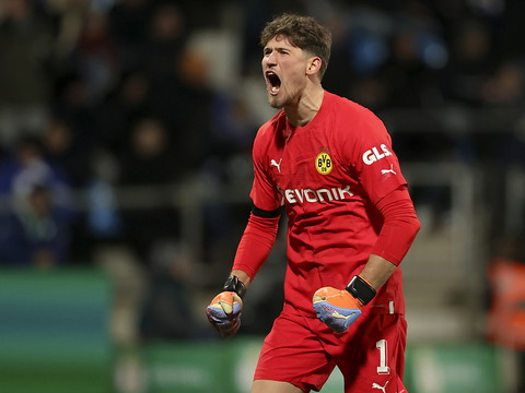 Gregor Kobel et Dortmund seuls en tête de la Bundesliga