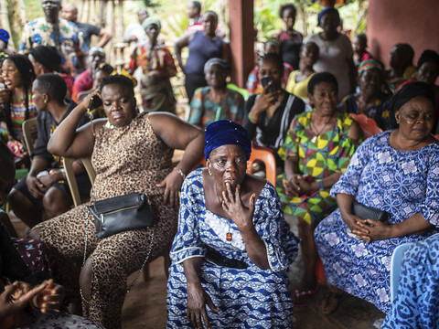 Le Nigeria élit son président lors d'un scrutin serré