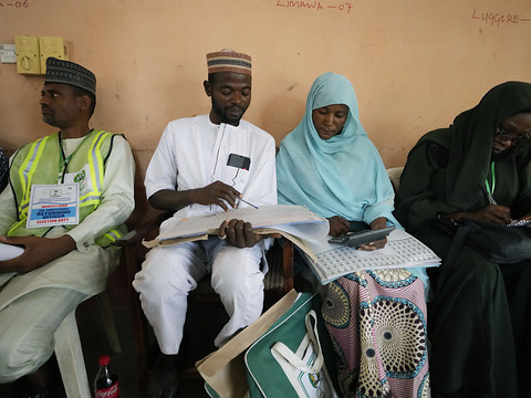 Nigeria retient son souffle avant l'annonce des premiers résultats de la présidentielle