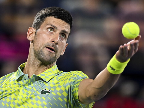 Djokovic malmené mais vainqueur pour son retour à Dubaï