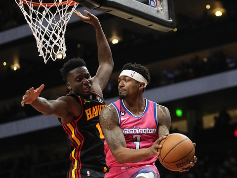 Fin de série pour les Hawks