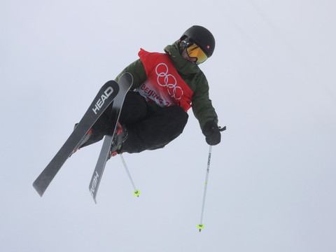 Half-pipe: Robin Briguet 10e de la finale