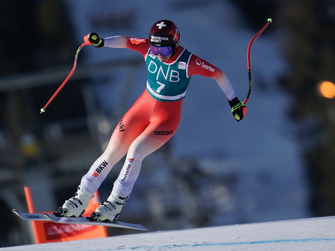 Suter 3e de la descente, Goggia et Shiffrin sacrées