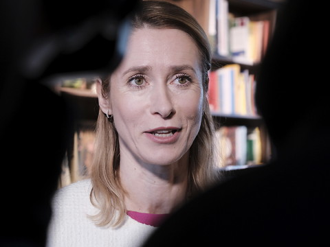 Le parti de la Première ministre Kallas remporte les législatives