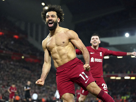 Liverpool inflige une défaite historique 7-0 à Manchester United