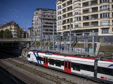 Le trafic entre la Suisse et la France perturbé par la grève