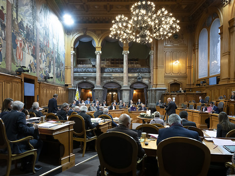 Les sénateurs font un pas vers le National sur le viol