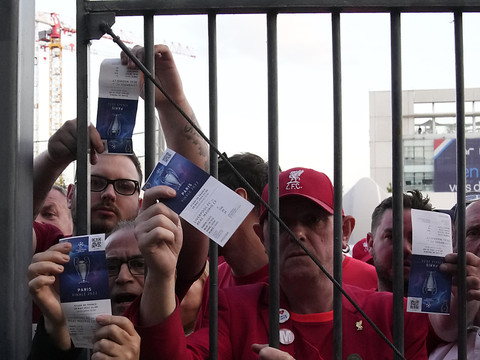 L'UEFA va rembourser les supporters de Liverpool