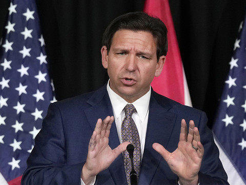 En Floride, Ron DeSantis déroule un programme pour 2024