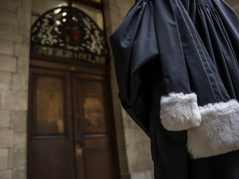 Le mari acquitté de meurtre mais coupable d'homicide par négligence