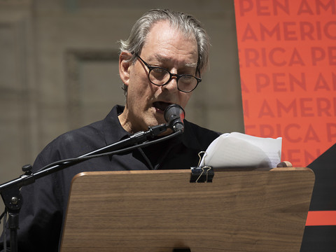 L'écrivain américain Paul Auster souffre d'un cancer
