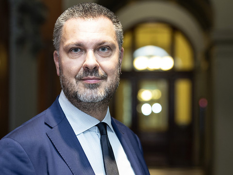 Qatargate: le patron mondial des syndicats démis de ses fonctions