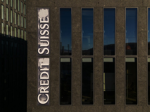 La direction de Credit Suisse voit sa rémunération reculer