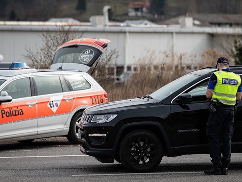 Chauffard roulant à 145 km/h au lieu de 80 dénoncé à la justice