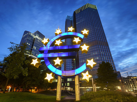 Entre inflation et tempête bancaire, la BCE maintient le cap