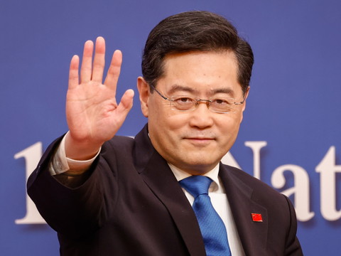 La Chine exhorte l'Ukraine et la Russie à relancer des pourparlers