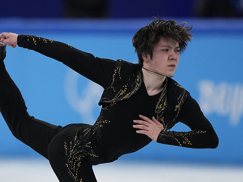 Le champion en titre Shoma Uno blessé à l'entraînement