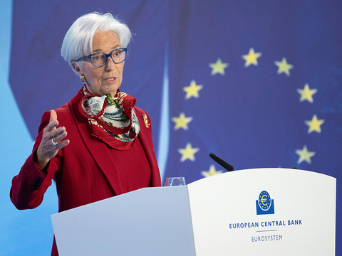 Les turbulences financières créent des risques pour l'économie