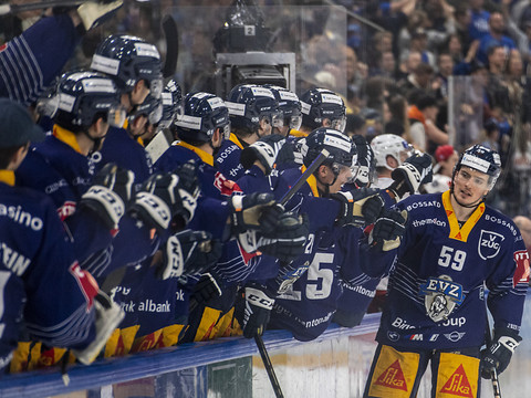 Zoug et Zurich se rapprochent des demi-finales