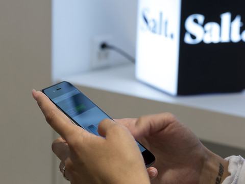 Connexion rétablie sur le réseau mobile de Salt, après une panne